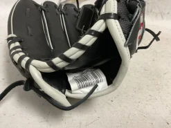 Like-New Wilson A2000 P12 WBW10021312 LH Throw Fastpitch Gloves Black 12