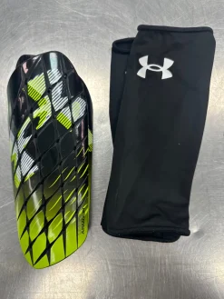 NEW Under Armour ARMOUR FLEX PRO Soccer Shin Guards Adult Black LG