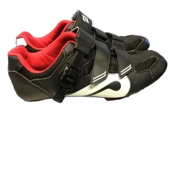 Pelaton A-19 Cycling Shoes 9.5