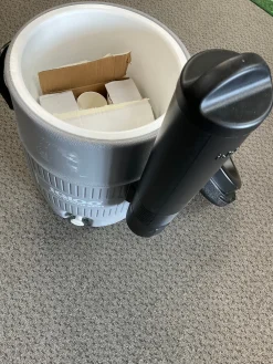 Sideline water cooler w/cups