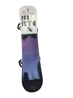 Used 2022 Burton STYLUS 138cm Womens Flat Top Snowboard w/ Burton Citizen Bindings