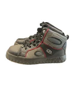 Used Acacia Broomball/Curling Shoes Senior 10