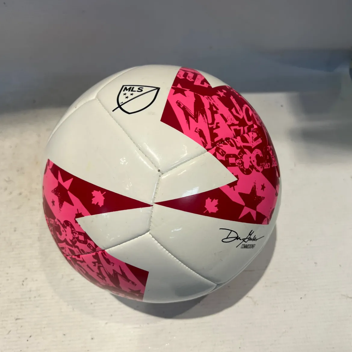 Used Adidas BALL All Size Soccer Ball Pink 5