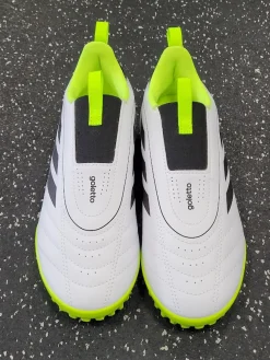 Used Adidas GOLETTO Soccer Turf Shoes White Junior 04
