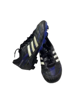 Used Adidas PUNTERO Soccer Cleats Black Youth 13.5