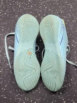 Used Adidas Soccer Indoor Shoes Carolina Blue Junior 01.5
