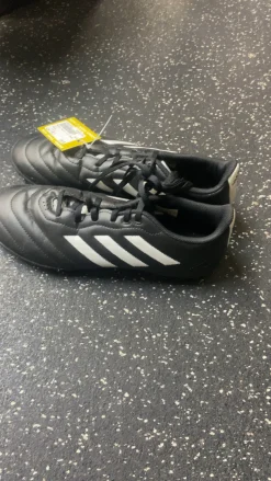 Used Adidas Soccer Turf Shoes Black Youth 08.5