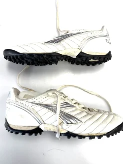 Used Adidas Soccer Turf Shoes White Senior 8