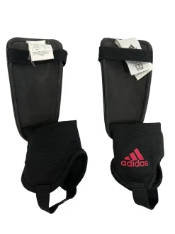 Used Adidas Youth XS Soccer Shin Guards