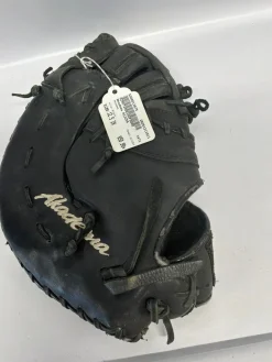 Used Akadema AJJ254 BB/SB First Base RH Throw Black 12 1/2"