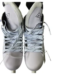Used Alkali -NEW- CELE ADJUSTABLE 6-8 SKATES Roller Hockey Skates White Adjustable