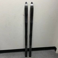 Used Alpina ENERGY Boys XC Ski/Binding Black And Red 120 cm