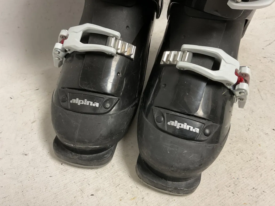 Used Alpina J2 SPORT FIT Boys DH Ski Boot Black 215 MP - J03