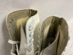 Used AMERICAN Women's Figure Skates White Senior 6
