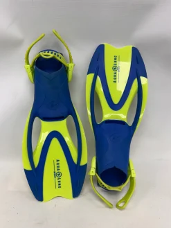 Used Aqua Lung Underwater Fins Royal Blue MD