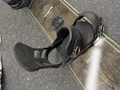 Used Arbor ELEMENT Mens Board/Bindings Black 158 cm