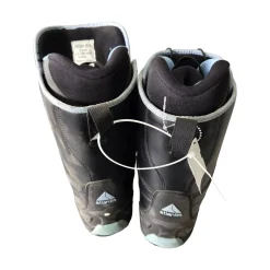 Used ATLANTIS BOA SB BOOTS Womens Snowboard Boots Black Senior 8