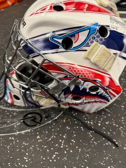 Used Bauer 930 GOAL MASK Youth Goalie Helmet/Mask White One Size