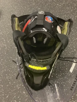 Used Bauer CONCEPT C2 Senior Goalie Helmet/Mask Black M/L