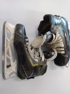 Used Bauer ELITE Senior Goalie Skate Senior 7.5