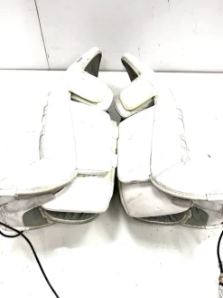 Used Bauer GSX Goalie Leg Pads Junior White 30"