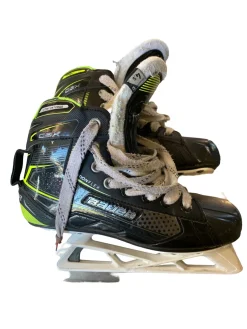 Used Bauer GSX Intermediate Goalie Skate Intermediate 4.5