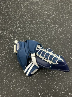 Used Bauer GSX Junior Goalie Catcher Navy Blue