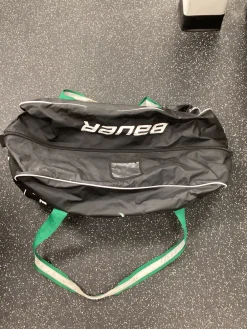 Used Bauer Sr Hockey Carry Black