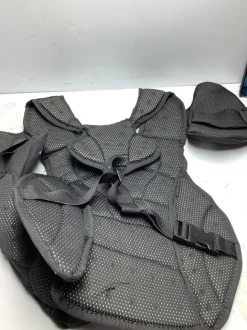 Used Bauer STREET HOCKEY CHEST Street Body Armor Black MD
