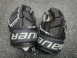 Used Bauer SUPREME 3S PRO Junior Gloves Black 11