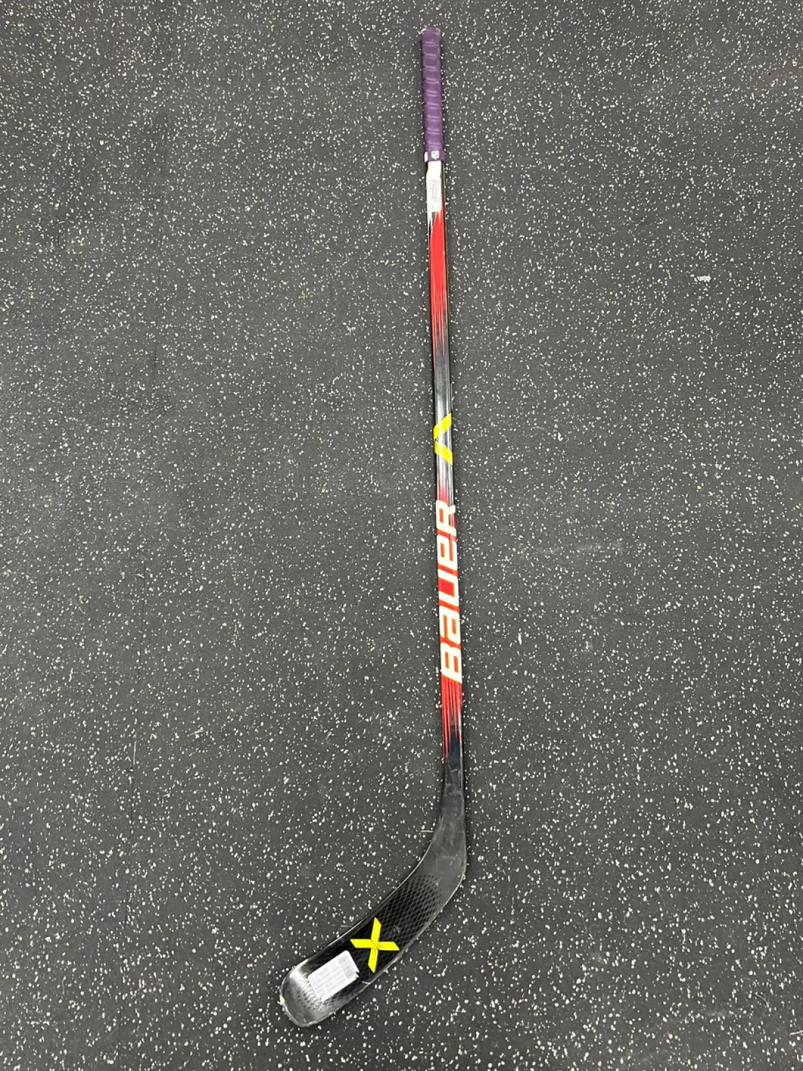Used Bauer VAPOR Junior One Piece Right 30 Flex