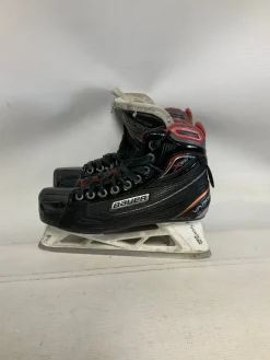 Used Bauer VAPOR X 900 Senior Goalie Skate Senior 6.5