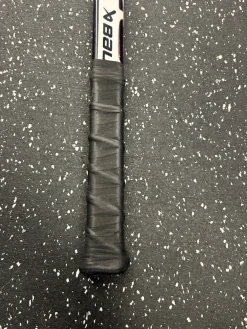 Used Bauer VAPOR X3 Inter One Pce Right Grip 77 Flex