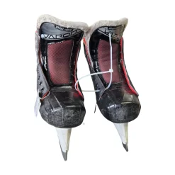 Used Bauer VAPOR X2.7 INTERM GOALIE SKATES Intermediate Goalie Skate Intermediate 4.5