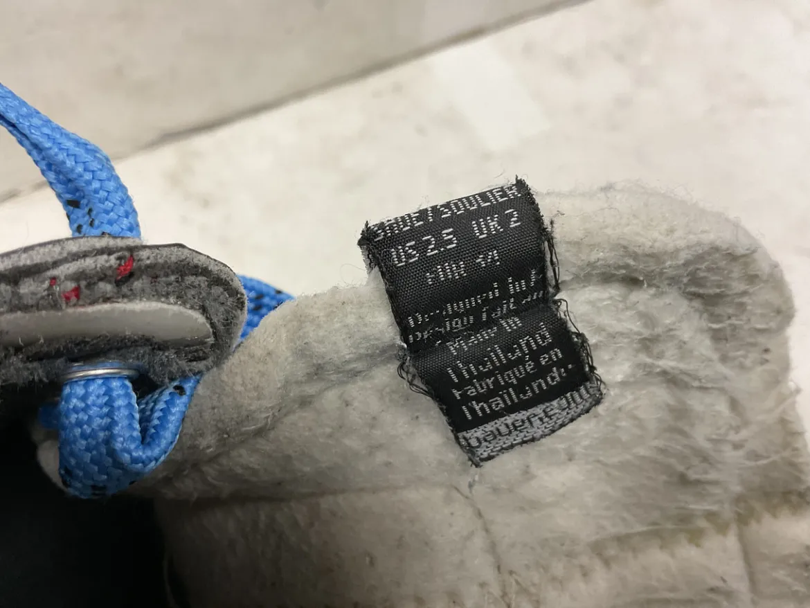 Used Bauer VAPOR X60 Junior Hockey Skate Junior 01.5
