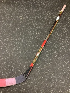 Used Bauer VAPOR Youth One Piece Right 10 Flex