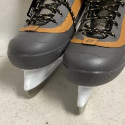 Used Bauer WHISTLER Womens Softboot Skate Brown Senior 11