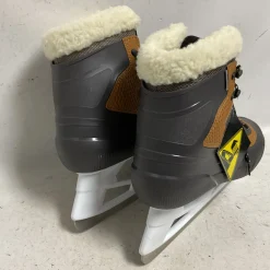 Used Bauer WHISTLER Womens Softboot Skate Brown Senior 11