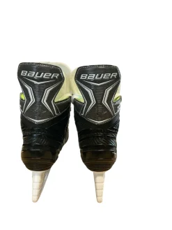 Used Bauer XLS Intermediate Hockey Skate Intermediate 6.0