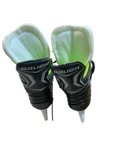 Used Bauer XLS Youth Hockey Skate Youth 07.0