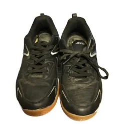 Used BCG Volleyball Shoes Adult Black Senior 10