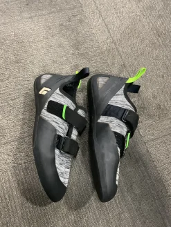 Used Black Diamond Climbing Shoes Senior 10