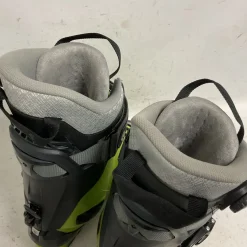 Used Black Diamond FACTOR 110 Mens DH Ski Boot Black And Neon Green 290 MP - M11 - W12