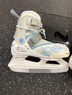 Used Bladerunner ADJ 1-4 Girls Softboot Skate White Adjustable