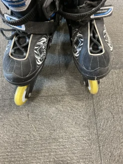 Used Bladerunner PHOENIX ADJUSTABLE 5-8 Junior Rec Fitness Skates Royal Blue Adjustable