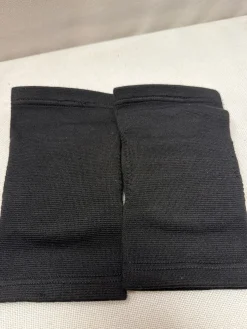 Used BODYPROX JR KNEE PADS VB Knee Pads Black