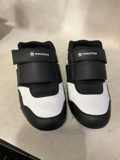 Used Boxing Shoes White And Black Senior 13