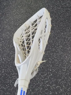 Used Brine MAGIC SERIES Jr Atk/Mid Complete Stick White