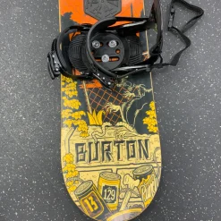 Used Burton 13 Boys Snowboard combo Orange 129 cm