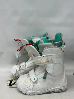 Used Burton AXEL Womens Snowboard Boots White Senior 6.5